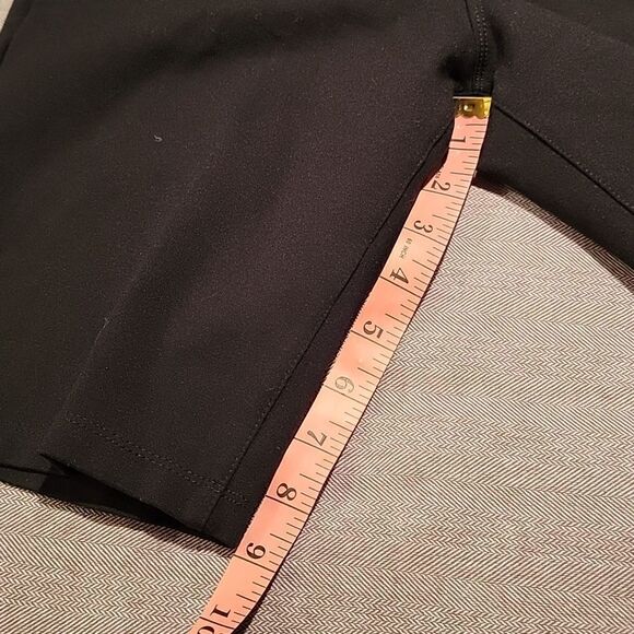 NWOT Sanctuary 9" shorts   - Picture 5 of 7